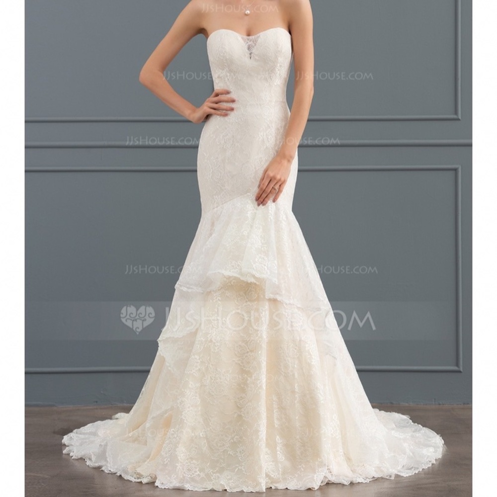 NWT Wedding Dress for Women size 4